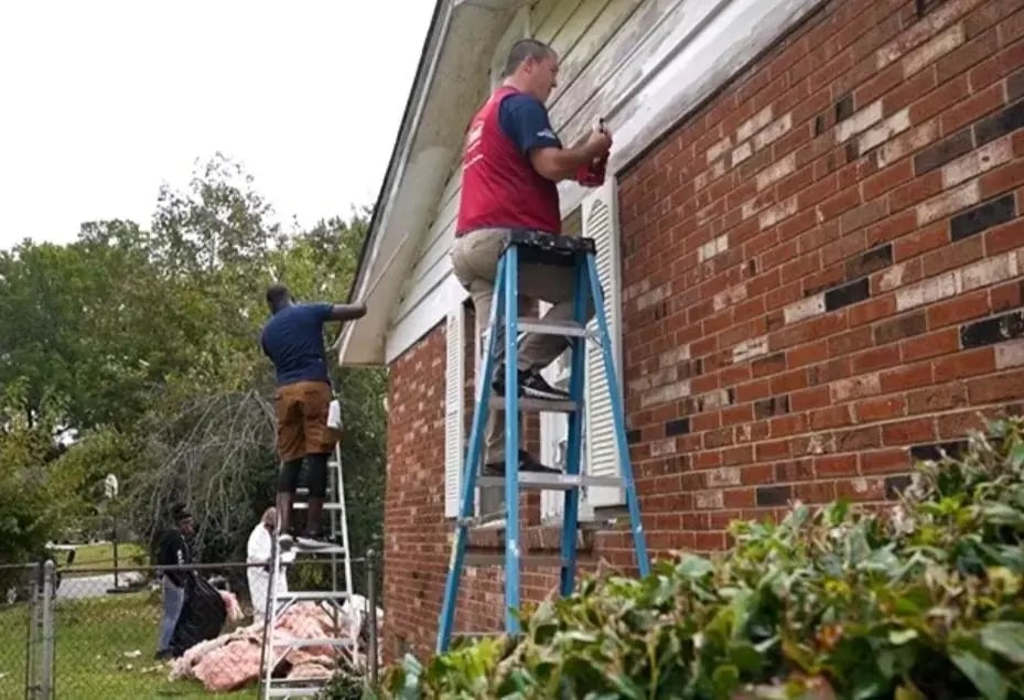 Lowe’s Foundation